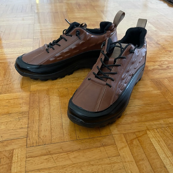 Brown shoes size 8 1/2 - Picture 3 of 9